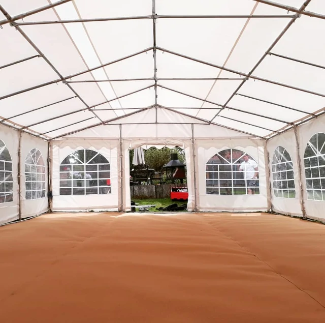 Marquee carpet flooring available in red, green or beige